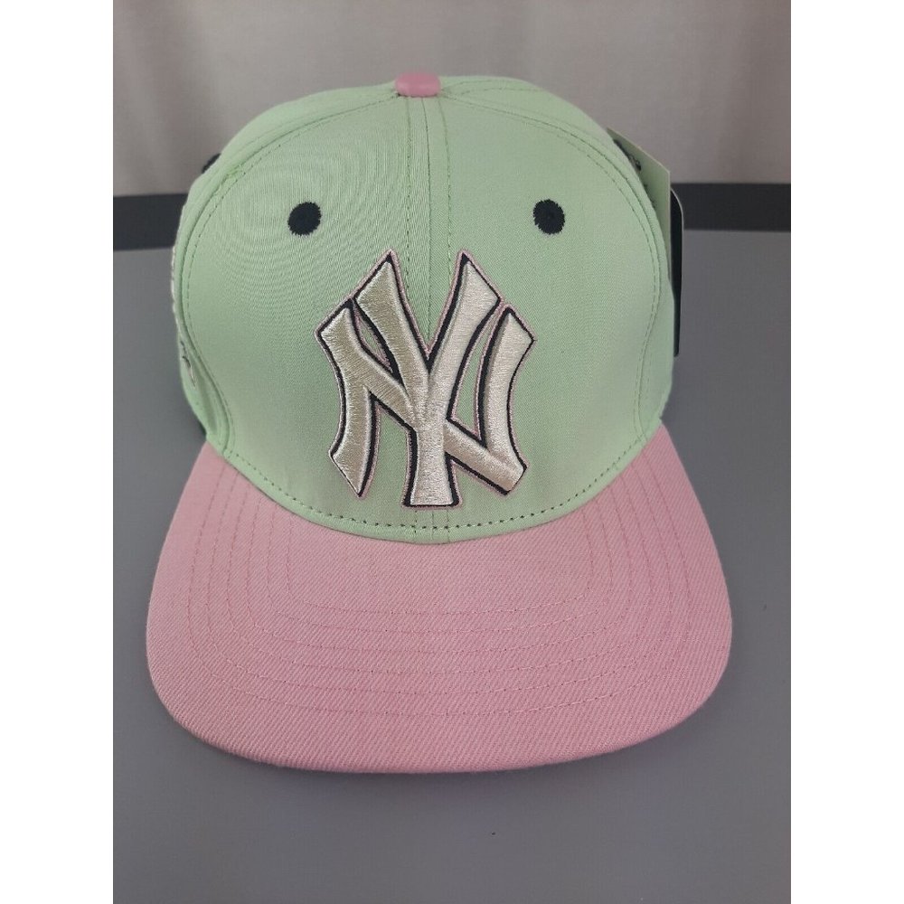 NWT New York YANKEES Pro Standard PINK & GREEN Snapback Baseball Hat Cap Girls